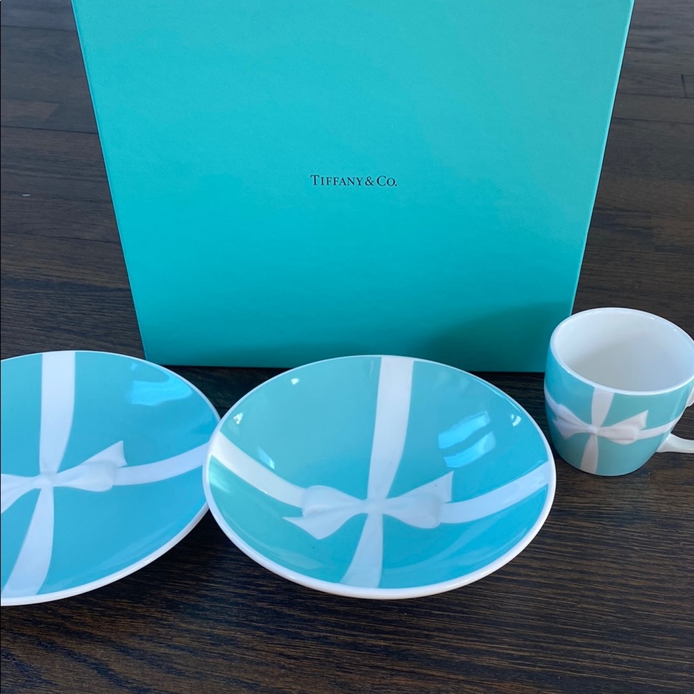 Tiffany & Co. Blue Bow Dining Set